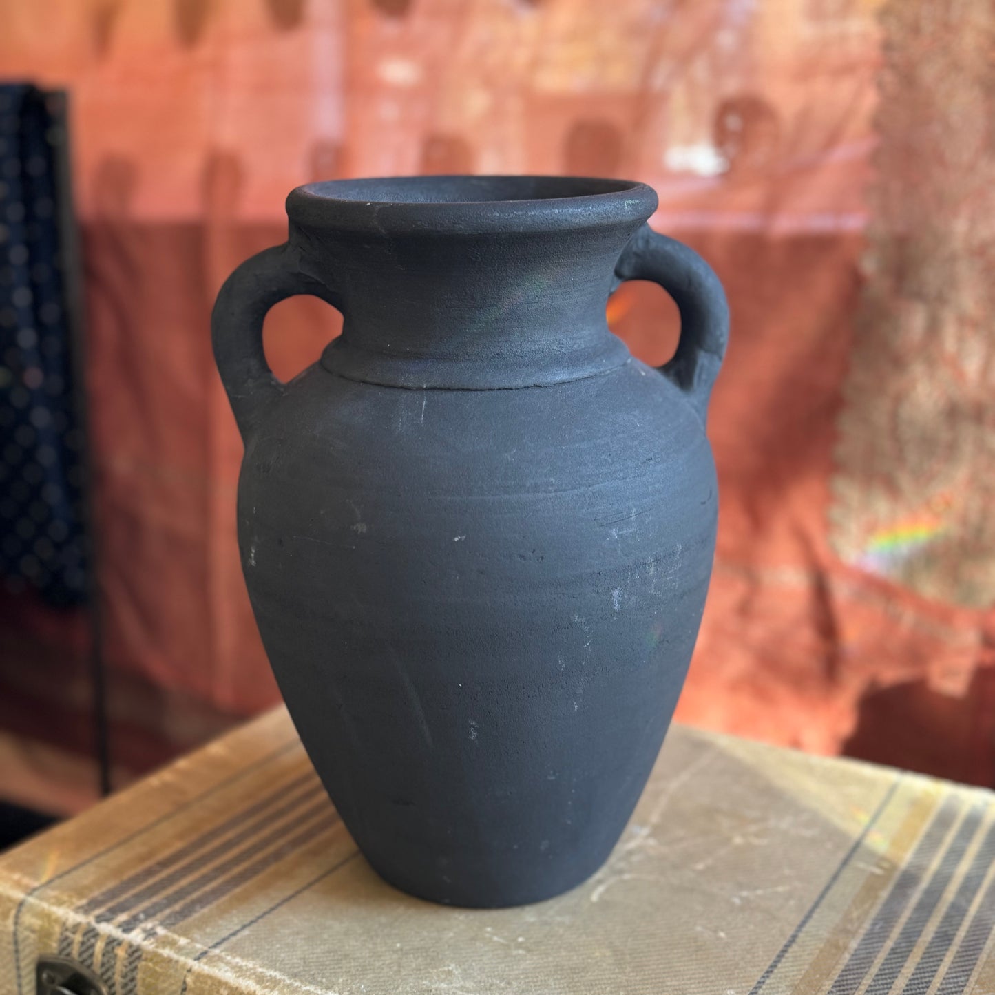 Hilo Terracotta Urn