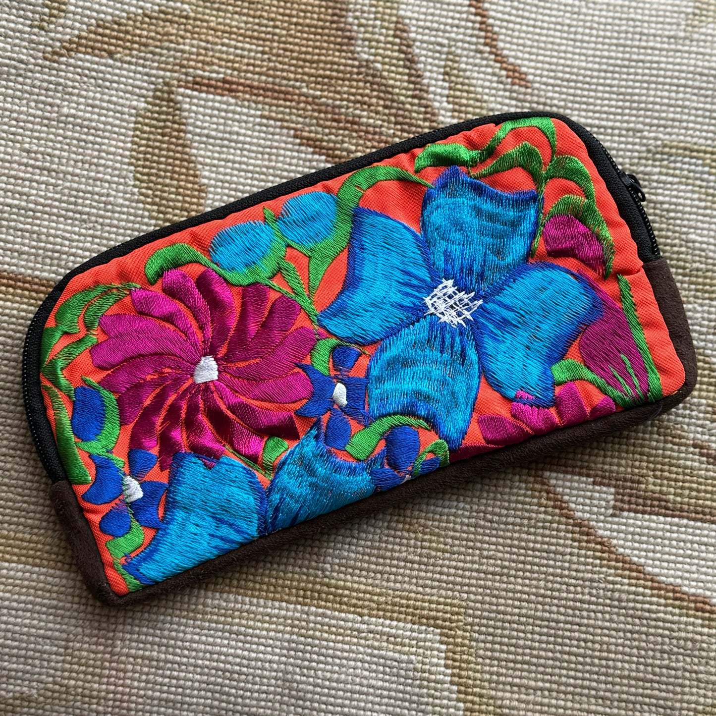 La Cruz Embroidered Zip Pouch
