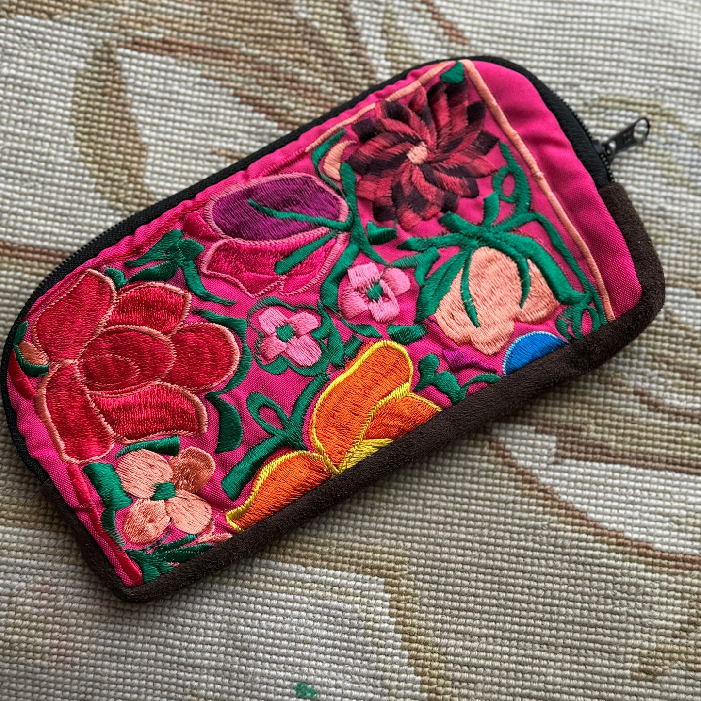 La Cruz Embroidered Zip Pouch