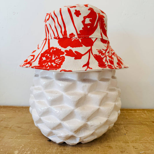 Bucket Hat – Flaggy Meadow: Orange / Small/Medium