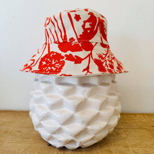 Bucket Hat – Flaggy Meadow: Orange / Large