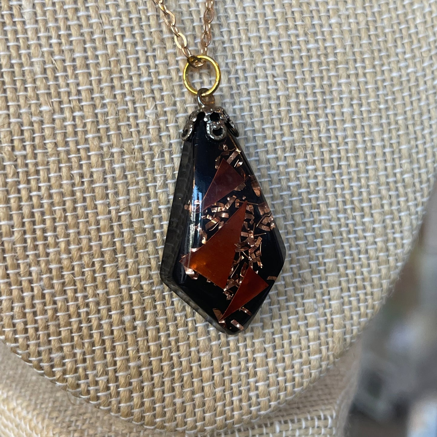 Resin Flaked Necklace