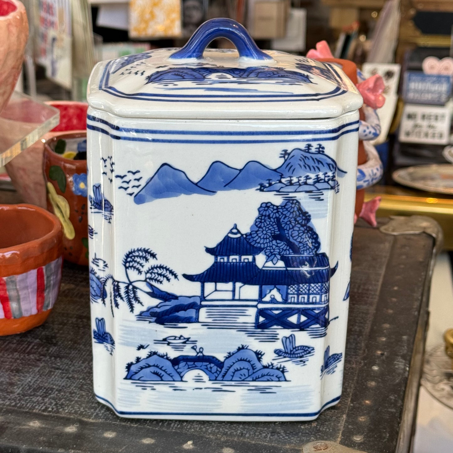 Min Tea Cannister