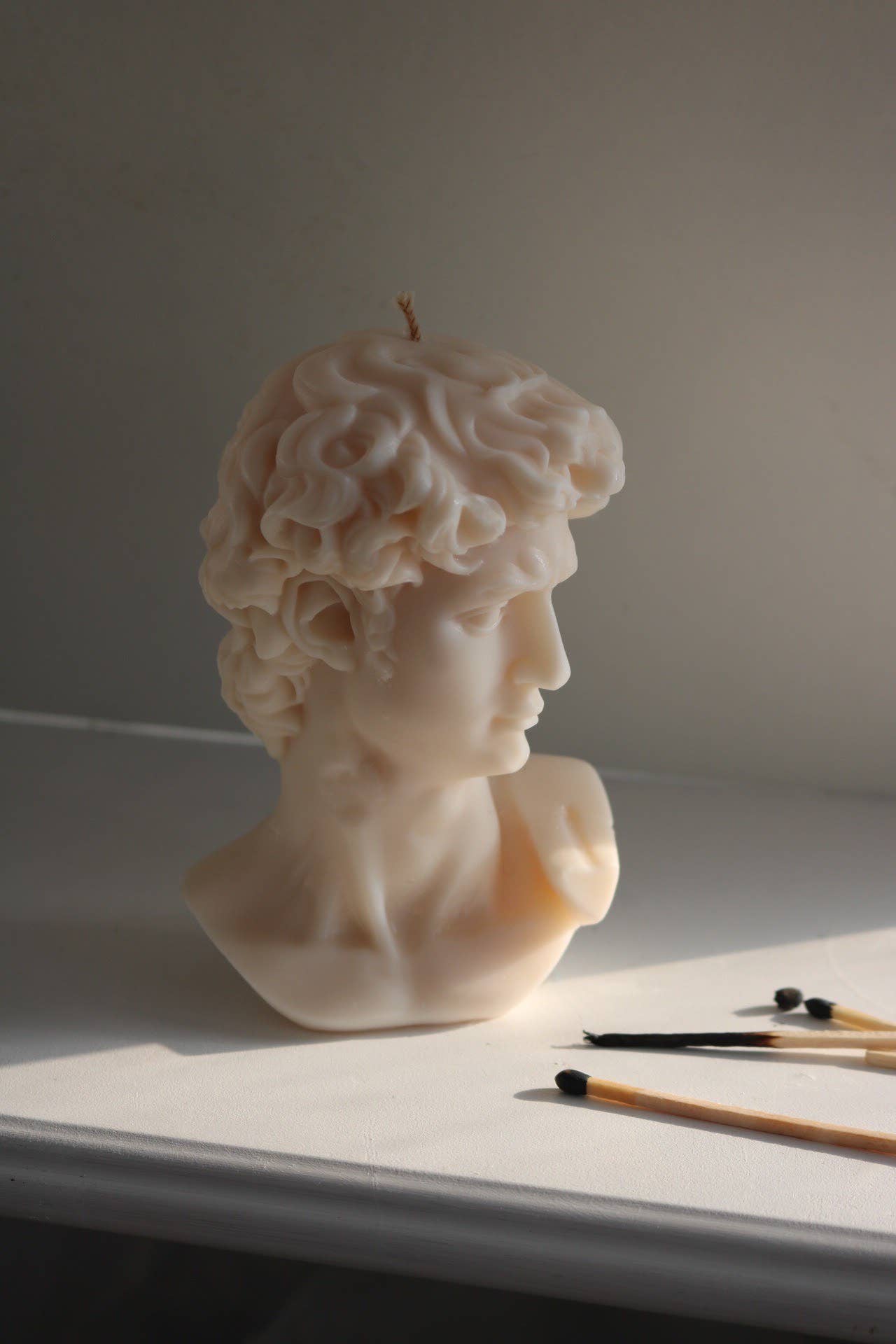 David Head candle: Natural/White