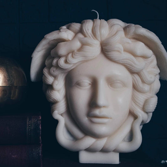 MEDUSA PILLAR CANDLE