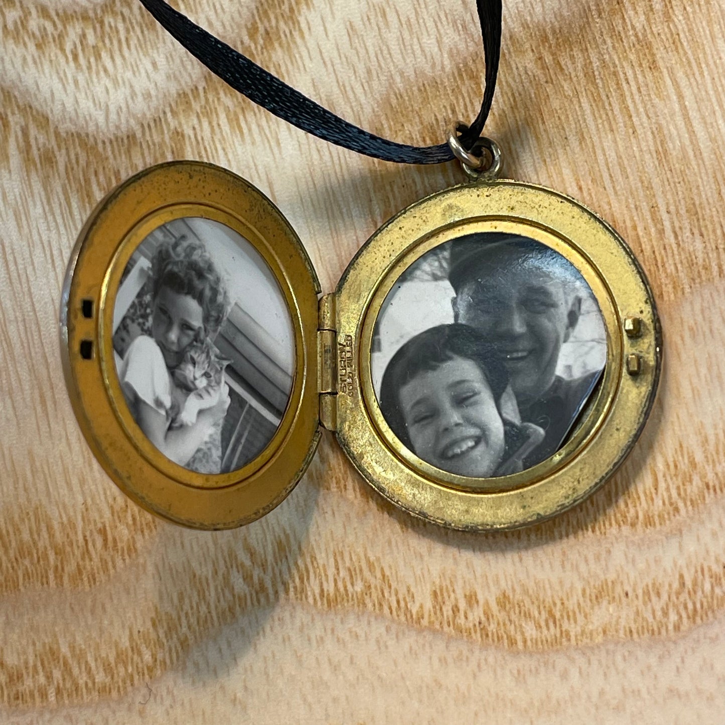 Lucia Vintage Locket