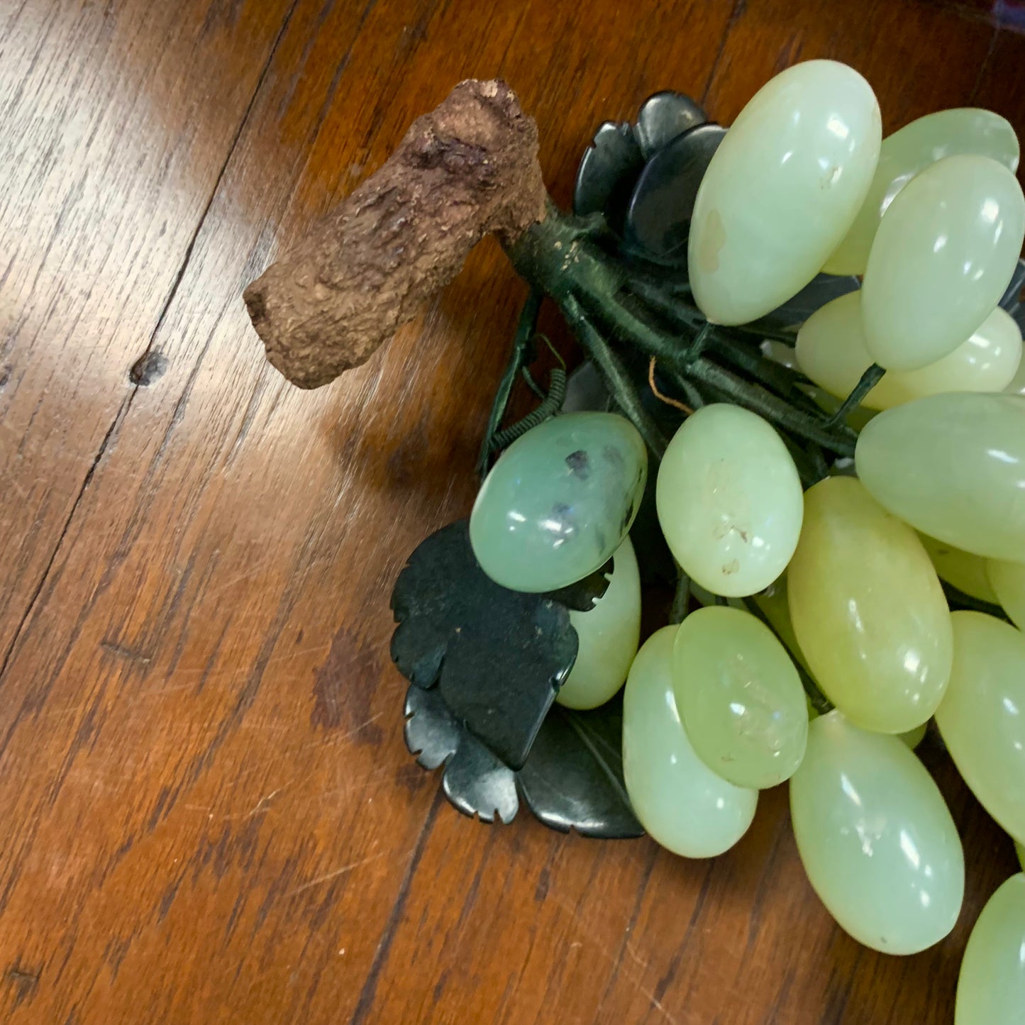 Eleanor Polished Stone Grapes