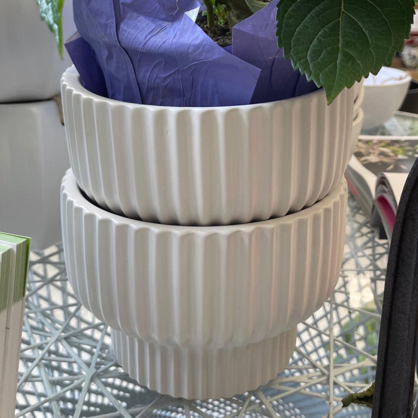 Artemis 8” Pot