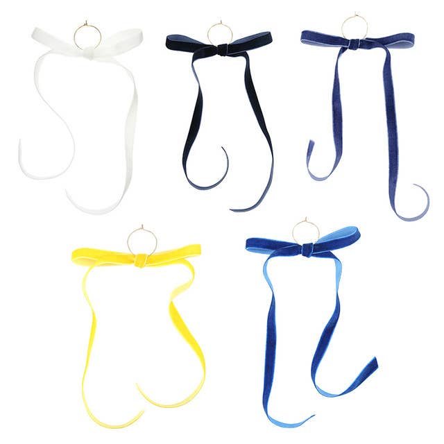 Velvet Bow Wine Charm - Set of 6 - Oyster: Velvet / 9" L x 4.5" W