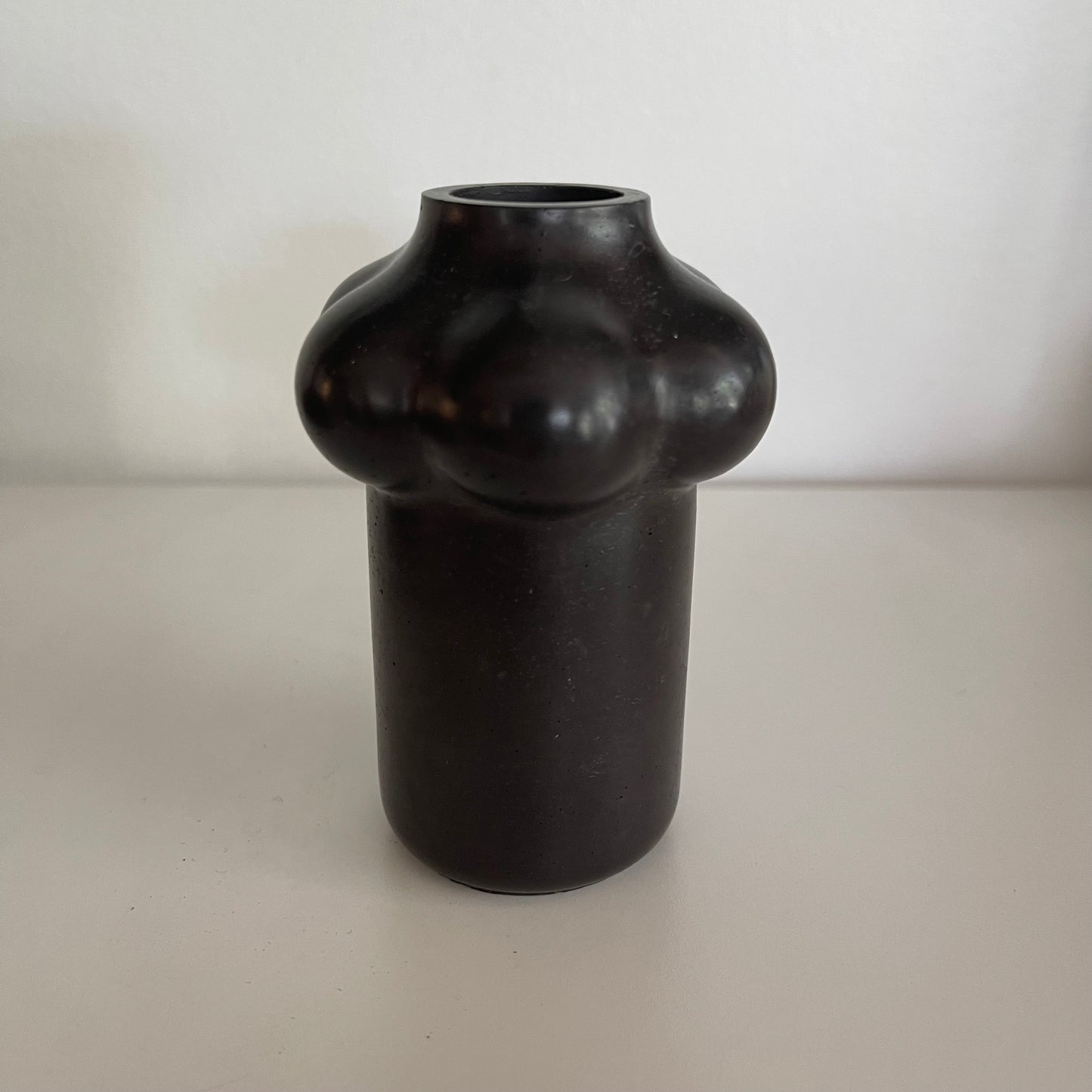 Hirmie HC Bud Vase