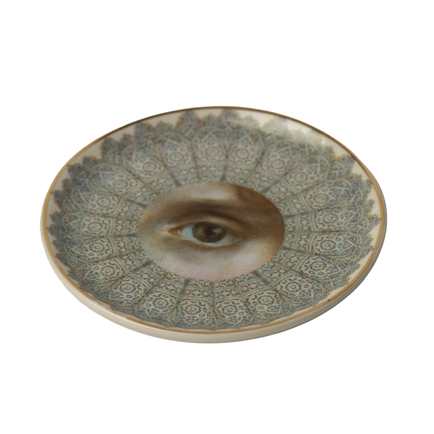 Secret Lover Female Round Ceramic Dish