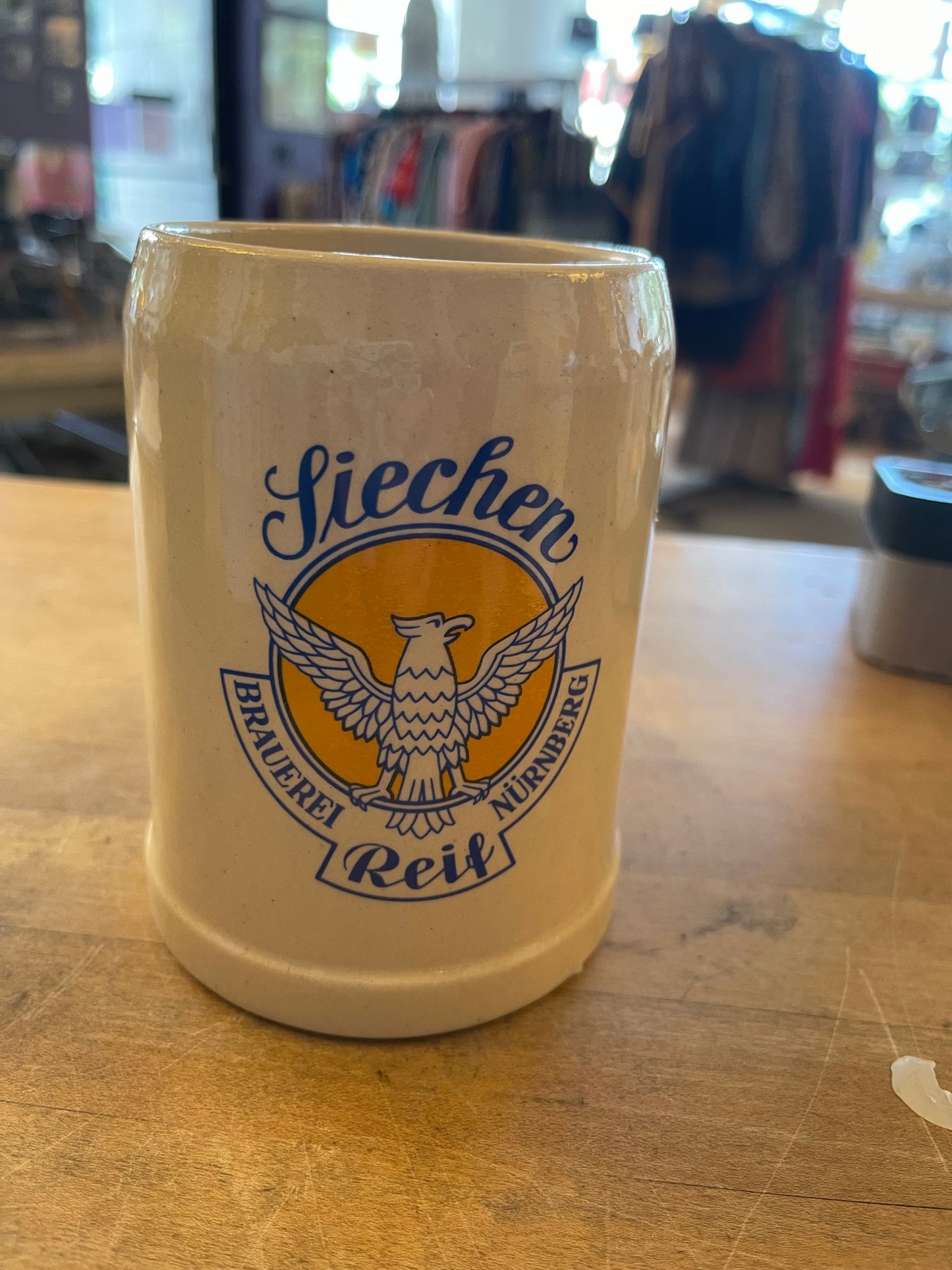 Half Liter Vintage Oktoberfest Mugs