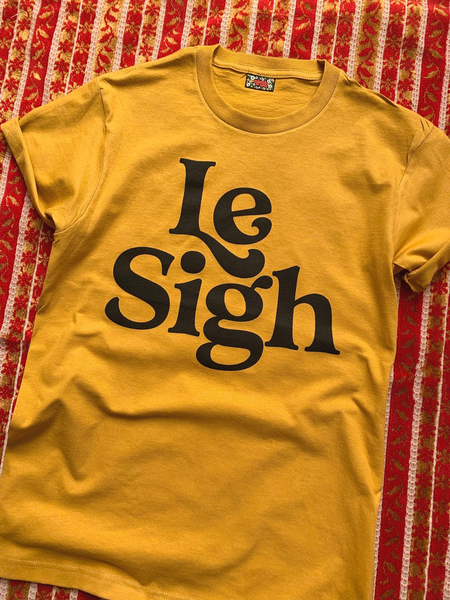 Le Sigh Tee - Unisex: XL