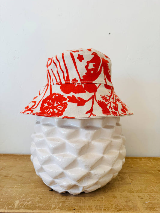 Bucket Hat – Flaggy Meadow: Orange / Large