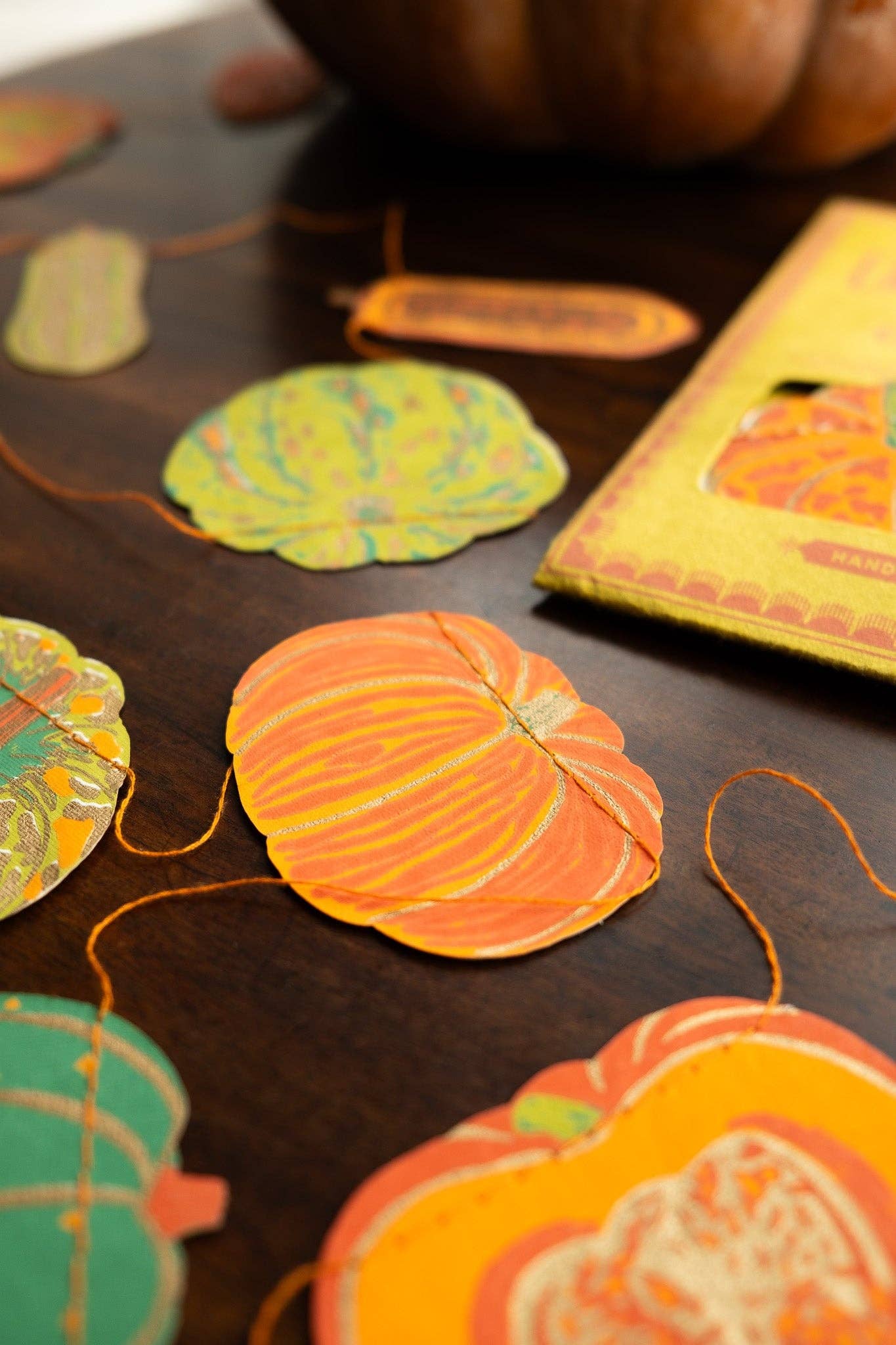 SQUASHES SEWN GARLAND