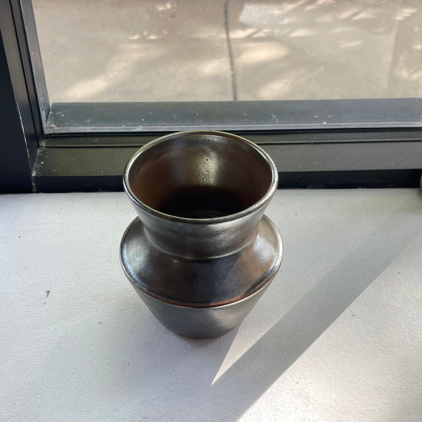Effortly Metallic Vase