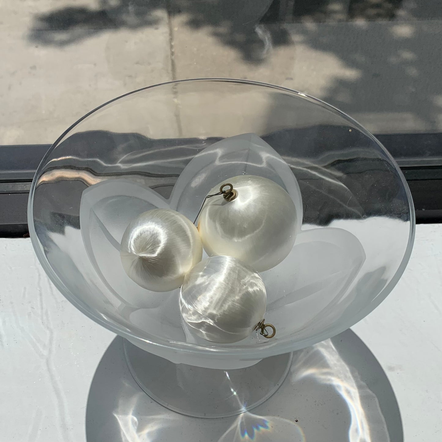 80s White Spun Ornament