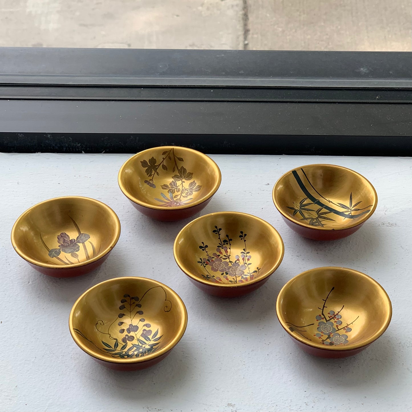 Japanese Lacquerware Wooden Mini Bowls