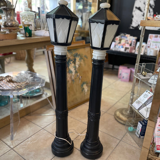 Vintage Street Lamp Set