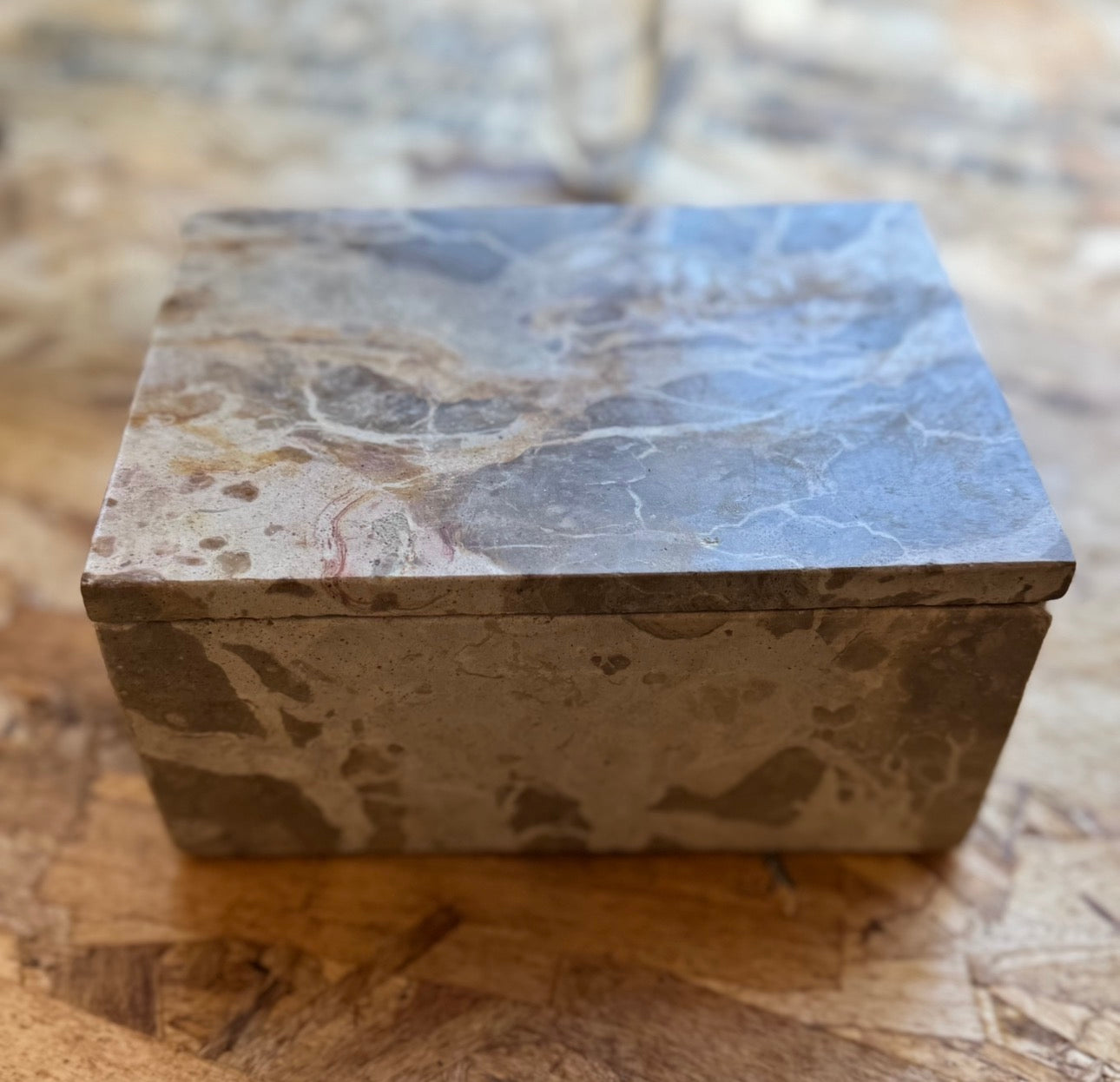 Lou Vintage Agate Box