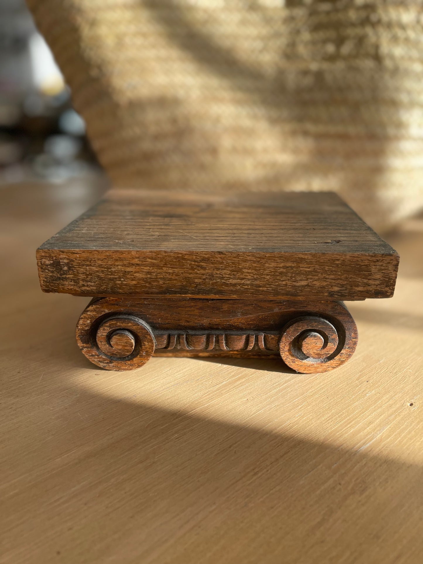 Pedestal