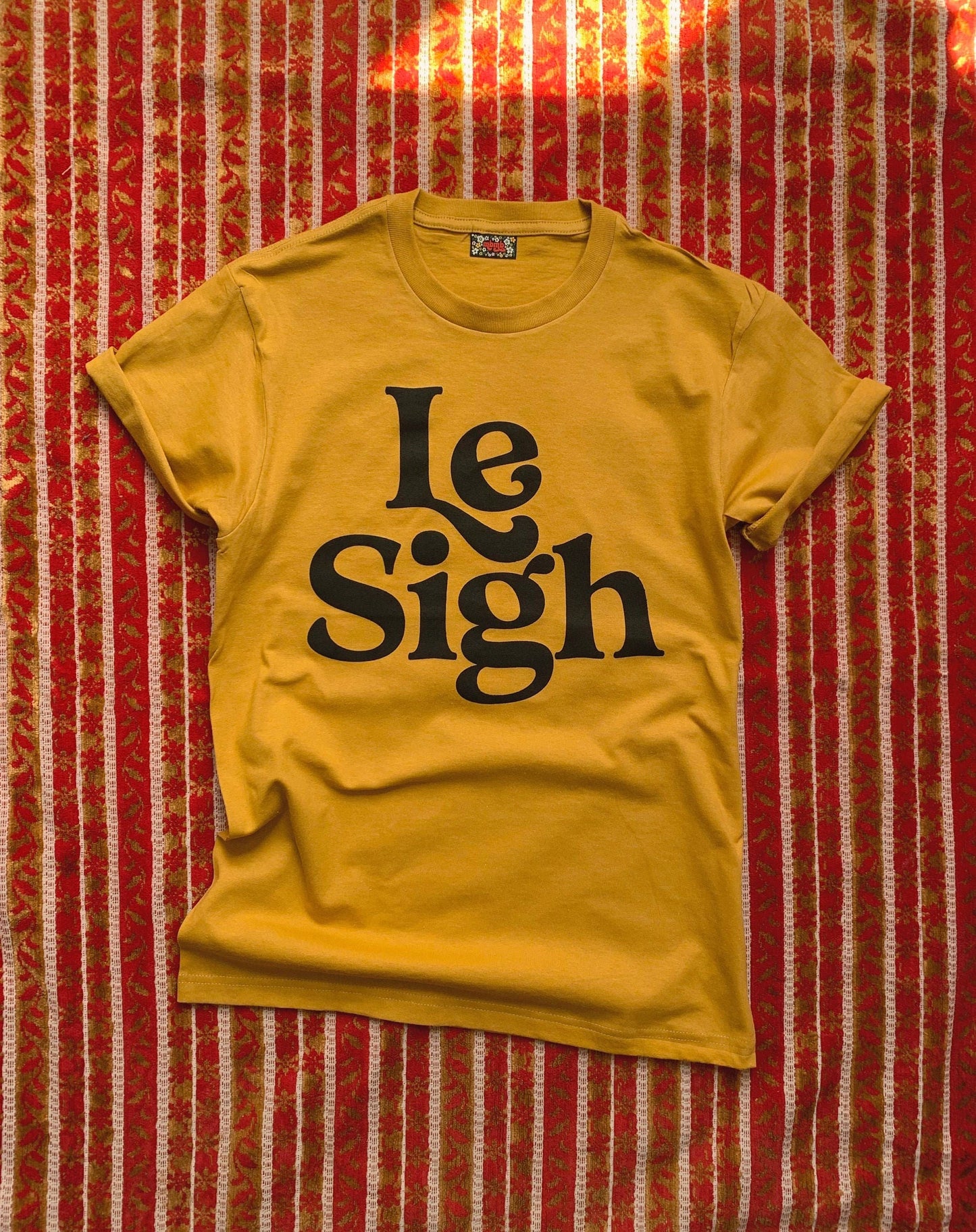 Le Sigh Tee - Unisex: XL
