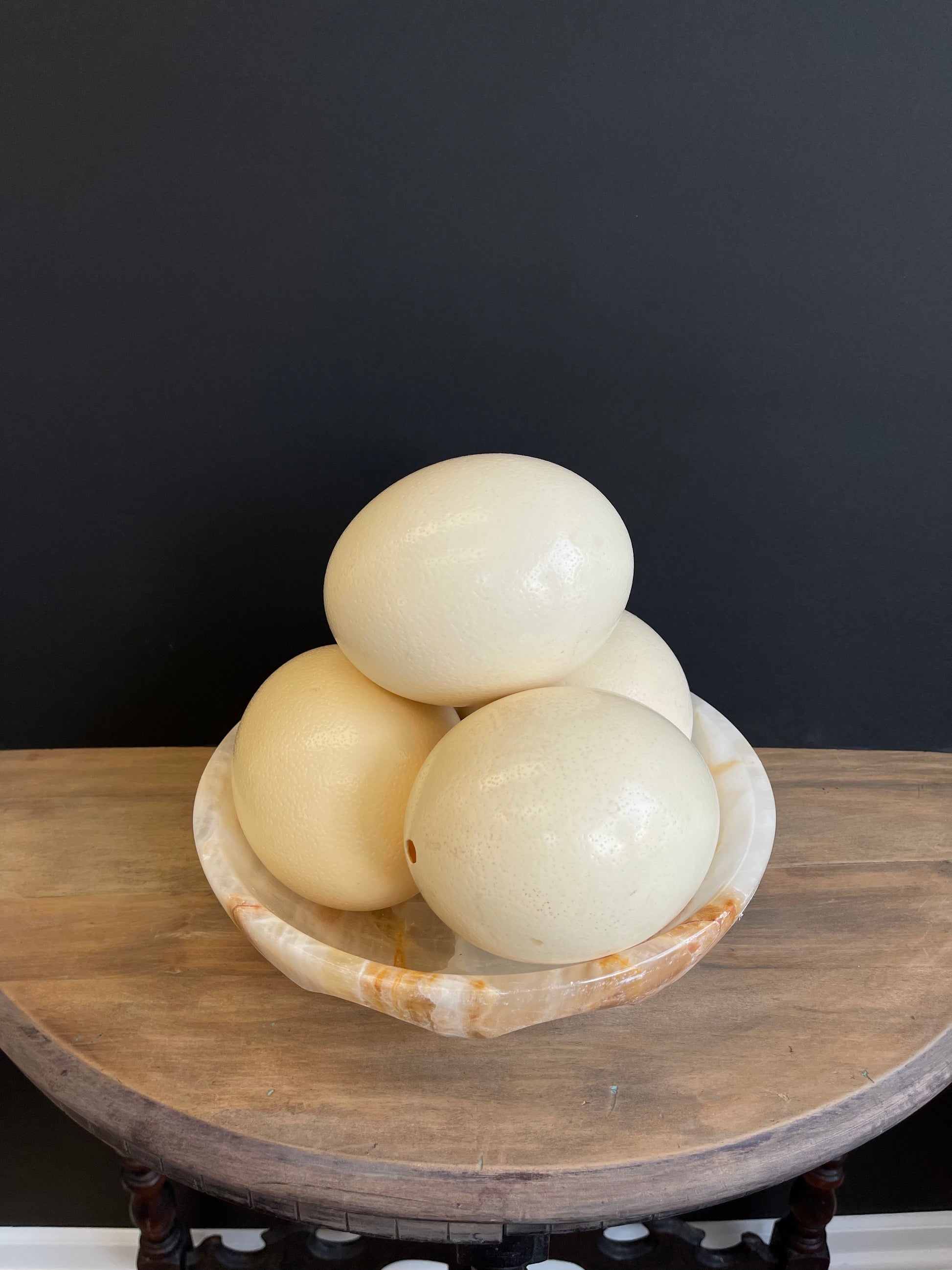 Ostrich Egg – MARAIS Home & Garden