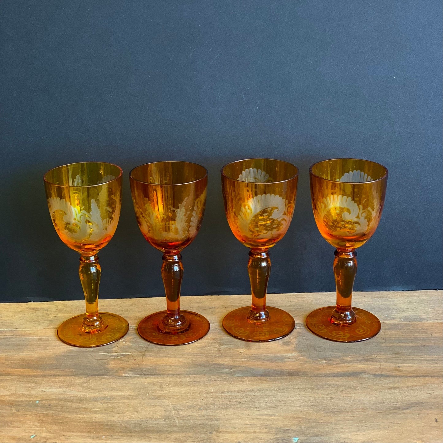 Amber Sherry Glass Set