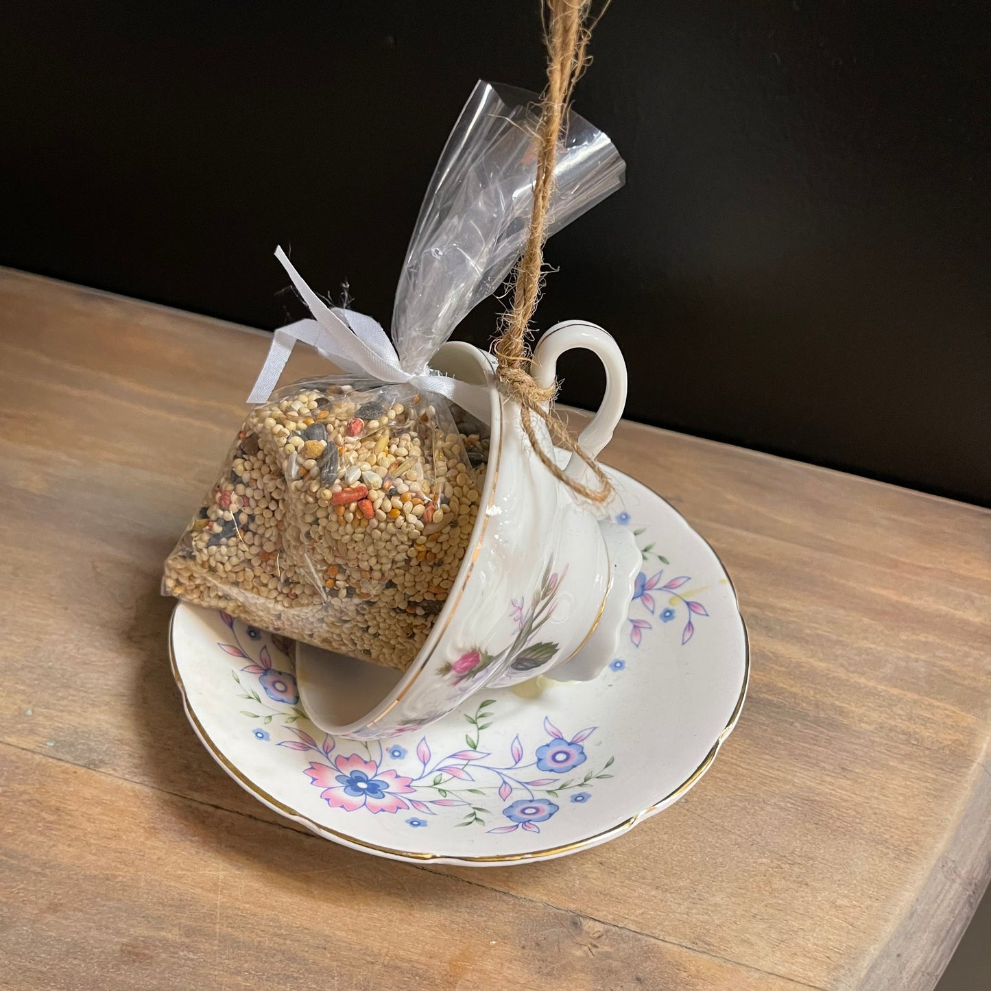 Vintage Tea Cup Birdfeeder